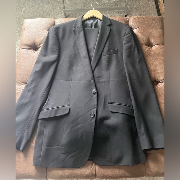 ‼️Kenneth Cole Reaction Slim Fit Suit Set - 42L - Picture 2 of 6